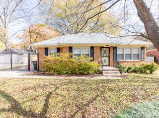 742 Ivy Rd, Memphis, TN 38117