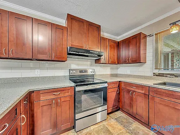 11316 Maplecrest Dr SE — Photo 10
