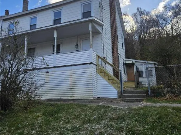 312 E Abbott St, Lansford, PA 18232