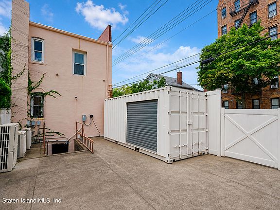 5th image of 914 84th St