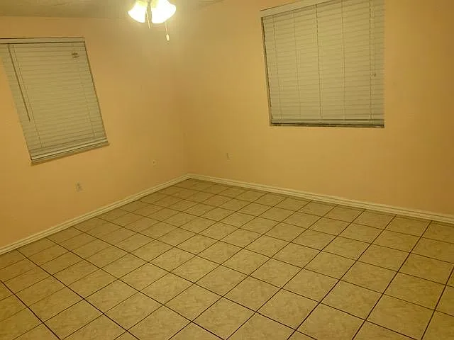 10270 Bannister St — Photo 10