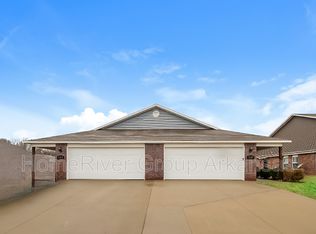 227 N Marietta Way, Farmington, AR 72730