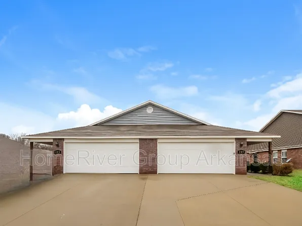 227 N Marietta Way, Farmington, AR 72730