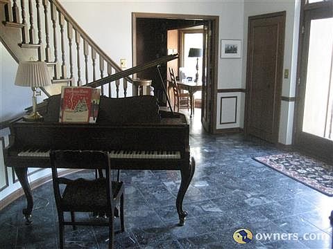 Entrance Foyer