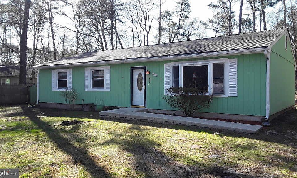 1st image of 311 Goldenrod St