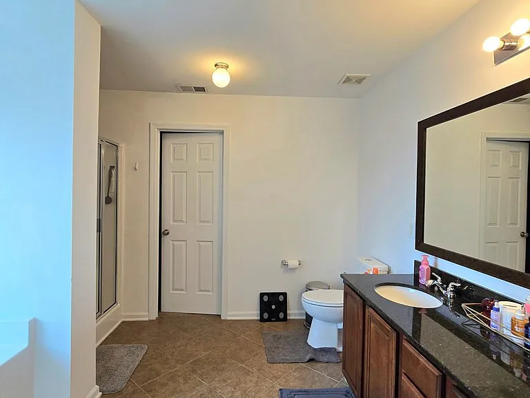 525 Batty Way — Photo 22