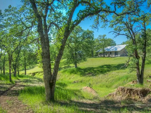 16525 Oak Hollow Dr, Cottonwood, CA 96022