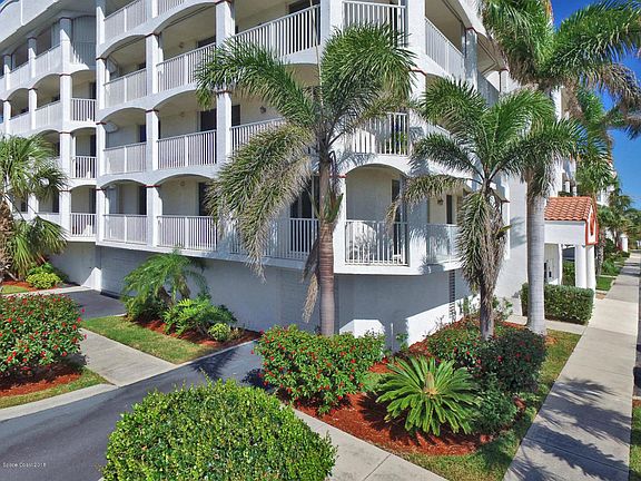 2nd image of 8922 Laguna Ln Unit 203