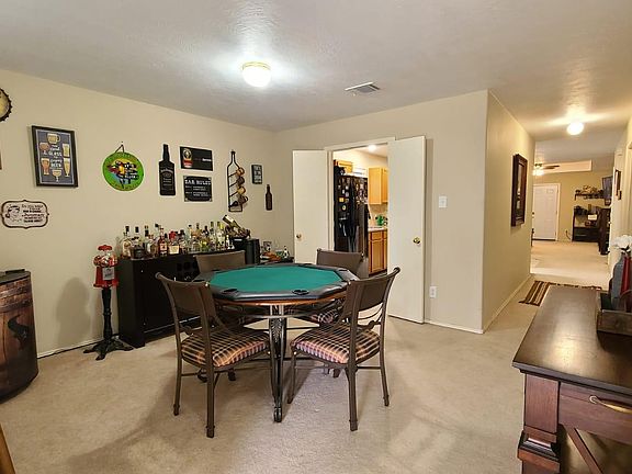 Entry Room - can also be used as an office or entertainment room
