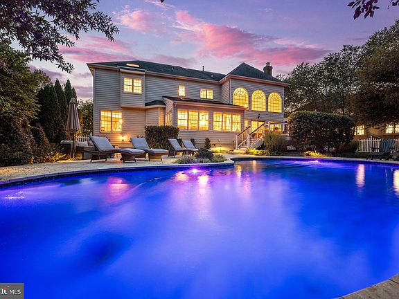 5th image of 20234 Kentucky Oaks Ct