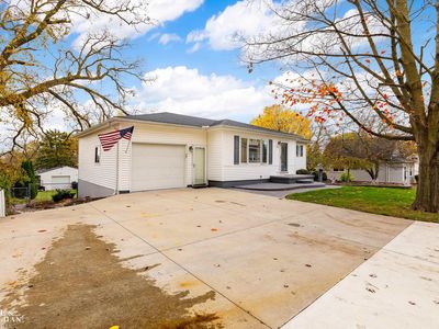 701 S 10th St, Saint Clair, MI, 48079