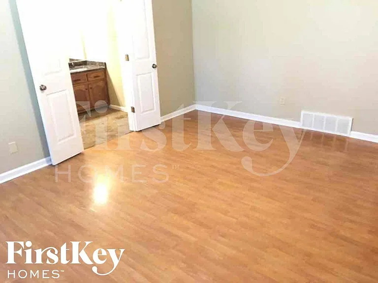 3882 Windy Trail Cv — Photo 21