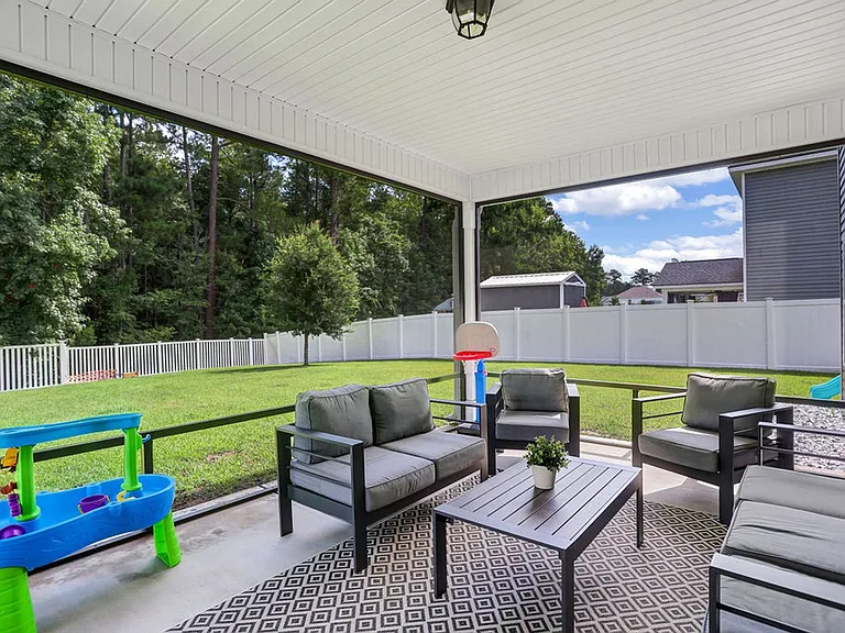 118 Pickett Fence Ln — Photo 8