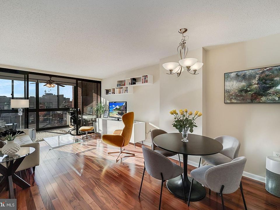 1st image of 1001 Randolph #1005