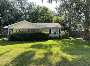 12385 SE 130th Ave, Ocklawaha, FL 32179