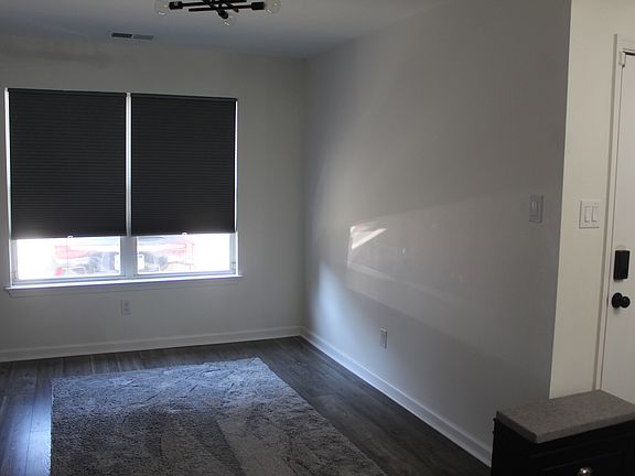 5th image of 1322 N Hancock St