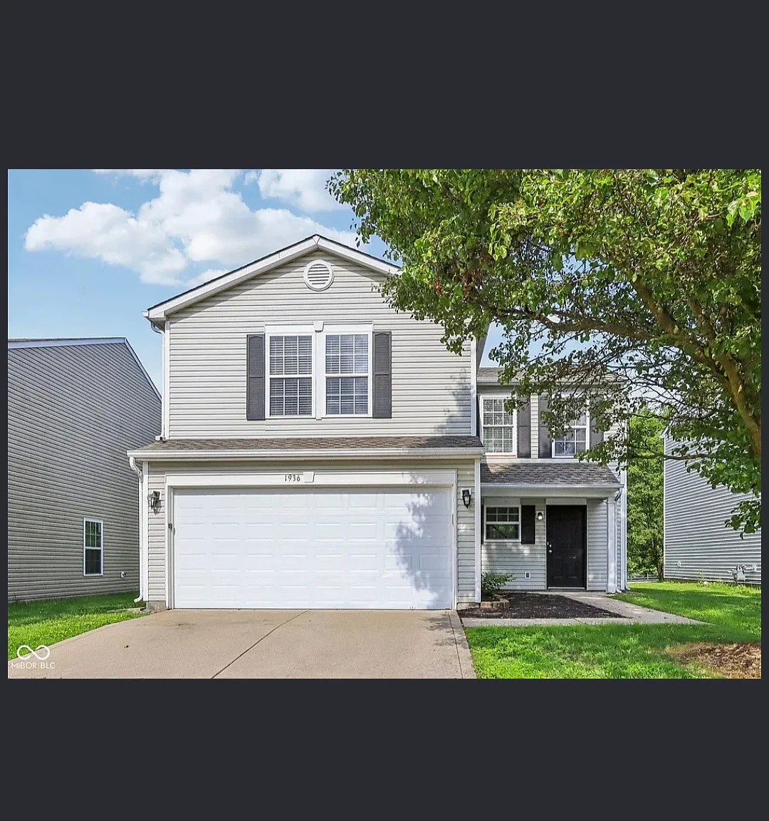 3 bed, 1370 sqft, $1,950 — Photo 1