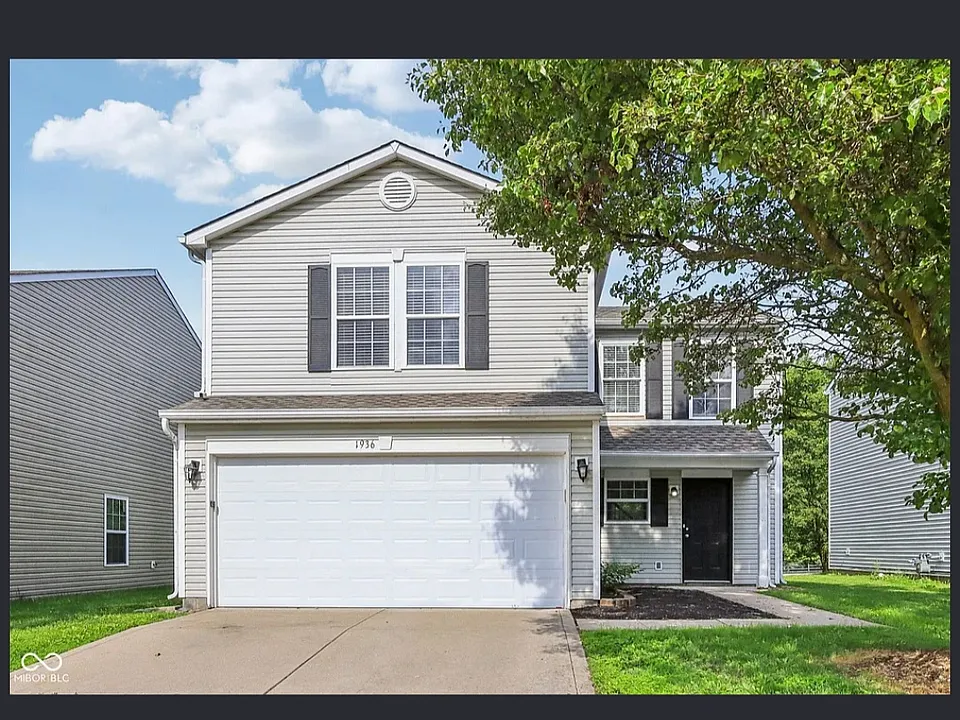 1936 Southernwood Ln
