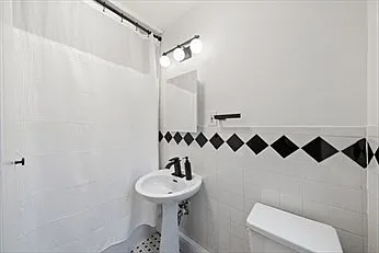 102 Revere St #2 — Photo 15