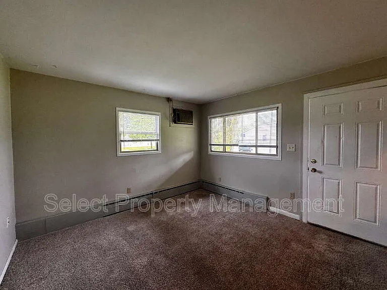 7608 Bluffton Rd #3 — Photo 9