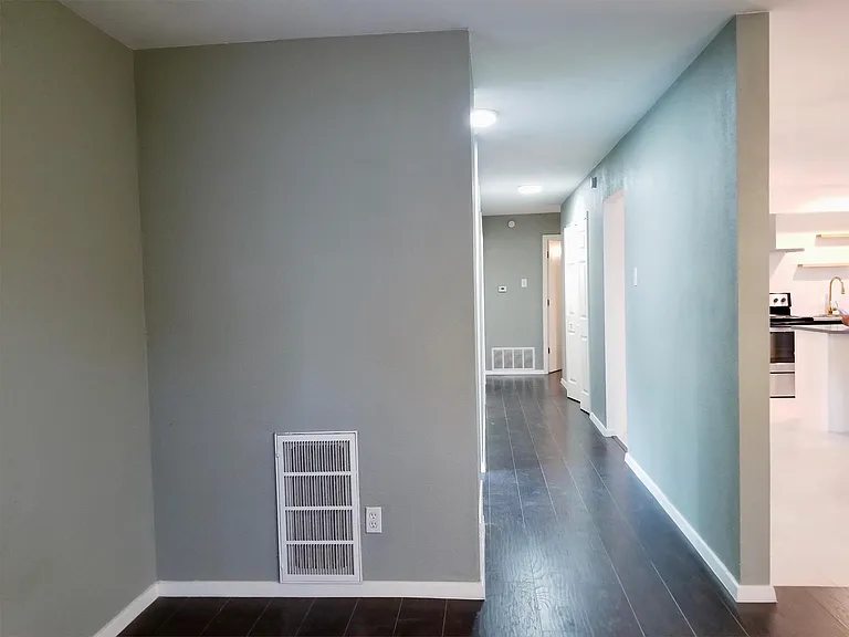 510 Gilbert Rd — Photo 10