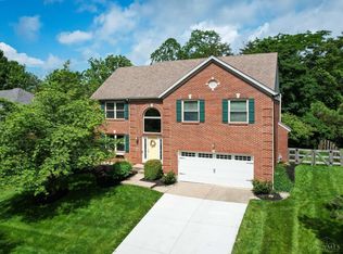 219 W Stoneridge Dr, Milford, OH 45150