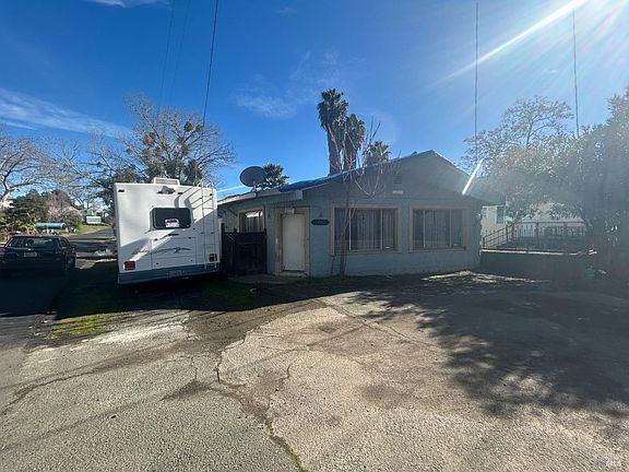 2nd image of 13451 Lakeshore Drive