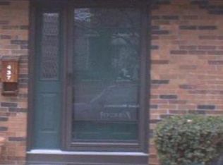 437 Shell Ct E, Columbus, OH 43213