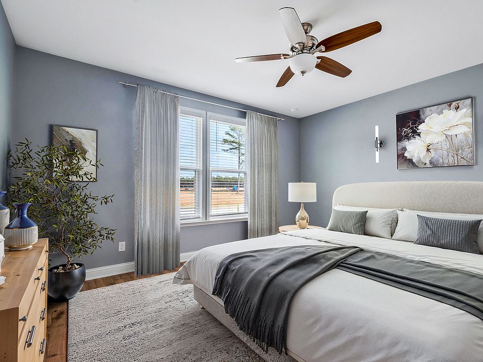 Virtually staged primary bedroom