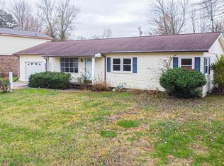 160 Kimberly Dr, Paducah, KY 42001