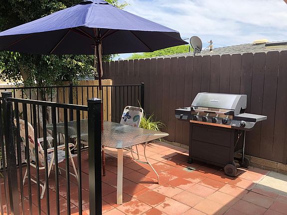 3rd image of 4312 Montalvo St