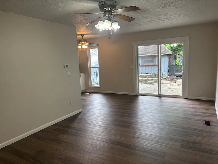 227 Gordon Ave — Photo 4