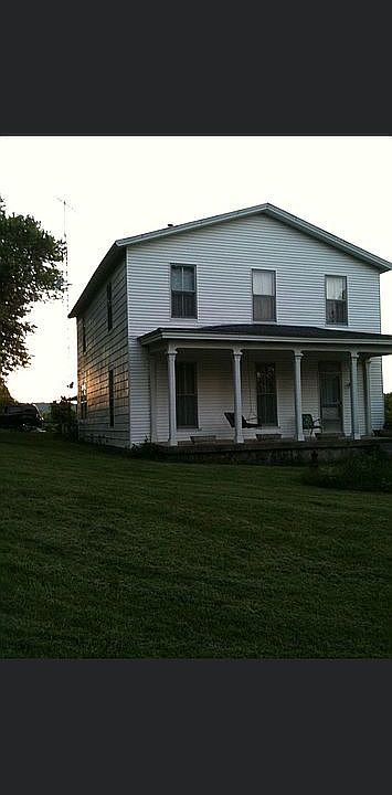 2nd image of 1437 N Campbell Rd