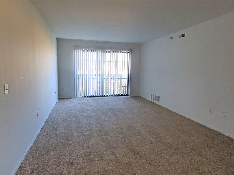 Thornridge Apartments — Photo 104