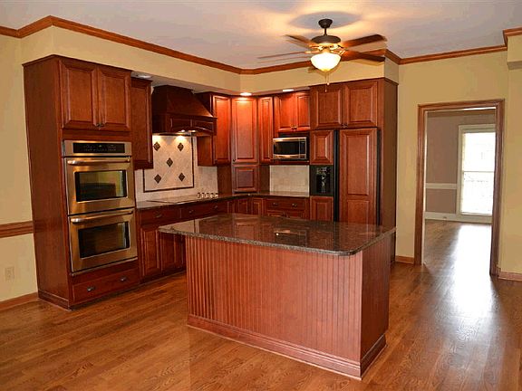 5th image of 9532 Dogwood Estates Dr