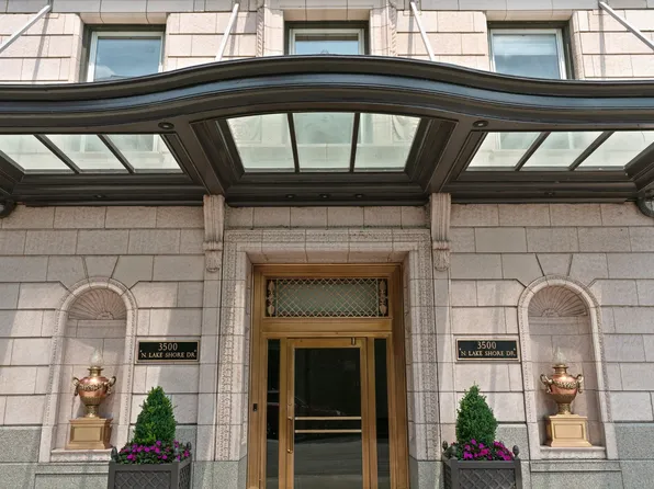 3500 N Lake Shore Dr APT 3C, Chicago, IL 60657
