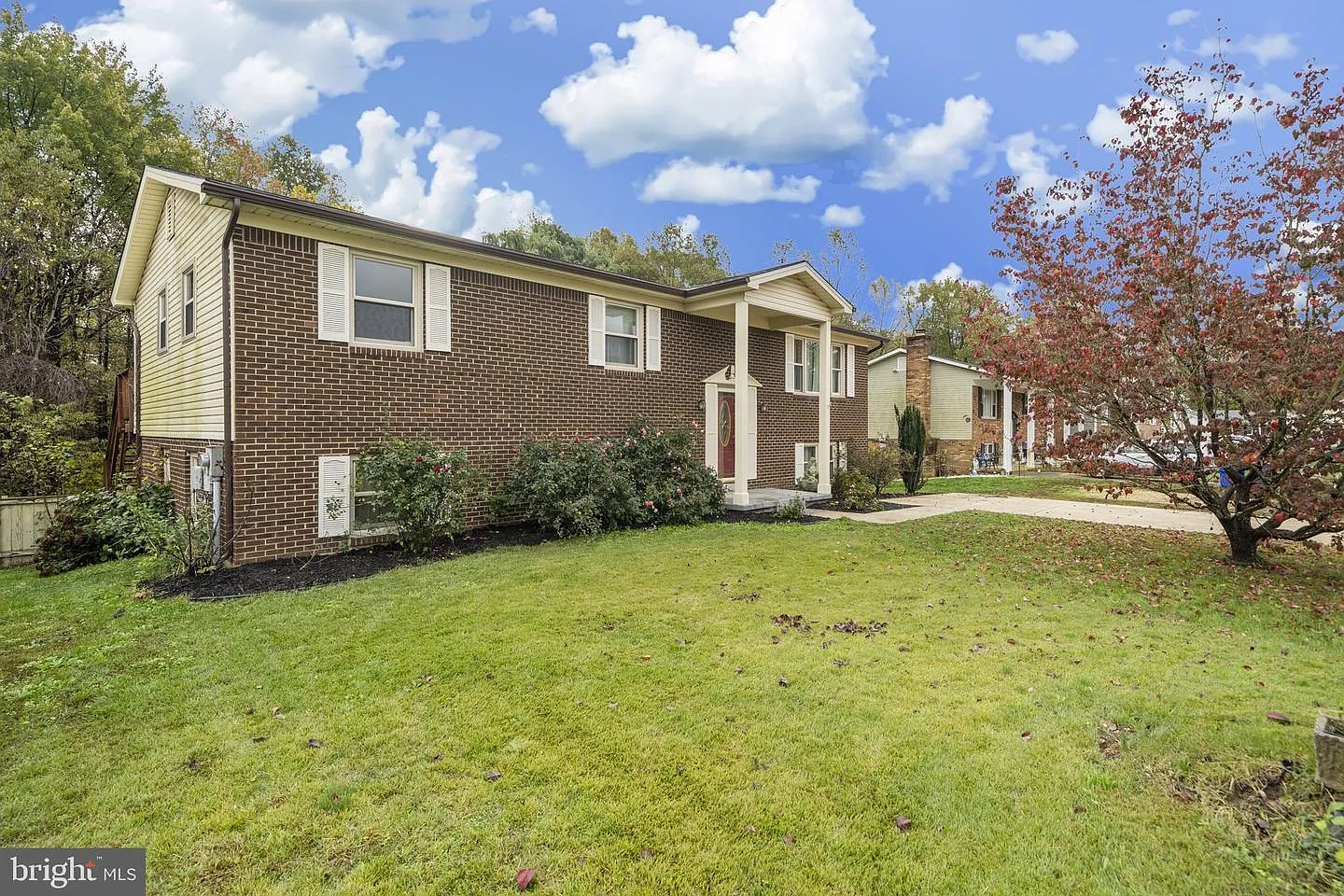 2256 Bridle Path Dr photo 1