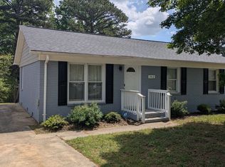 3412 Merrill Pl, Charlotte, NC 28216
