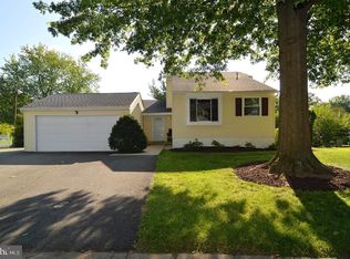 315 Wisteria Ave, Reading, PA 19606