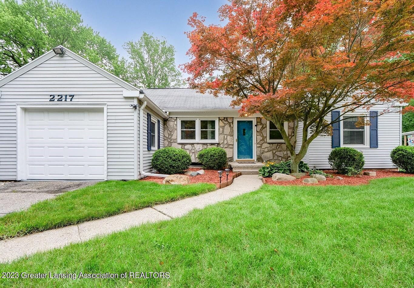 2217 Delta River Dr, Lansing, MI 48906 Zillow