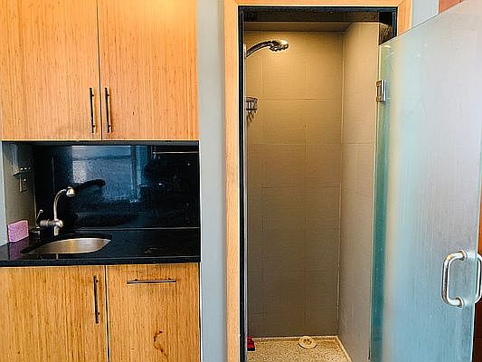 5th image of 74 E 7th St APT E3