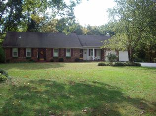 1020 Popular Log Rd, Tompkinsville, KY 42167
