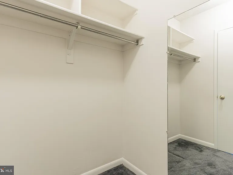 3709 S George Mason Dr #115 — Photo 26