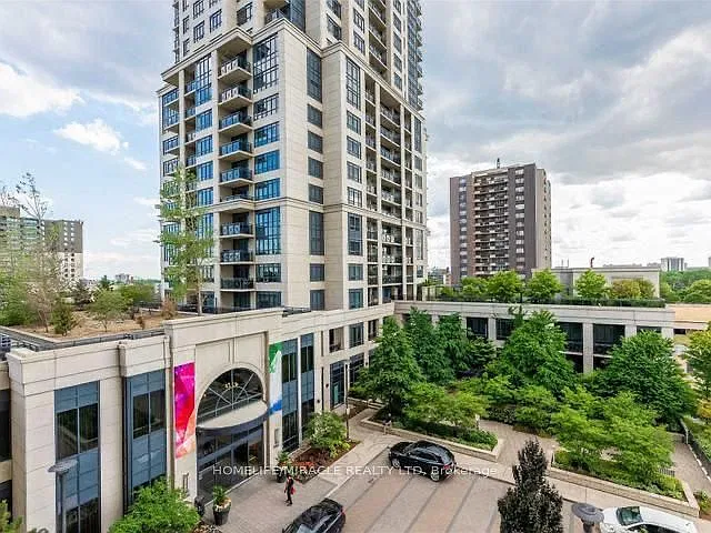 2 Eva Rd #826