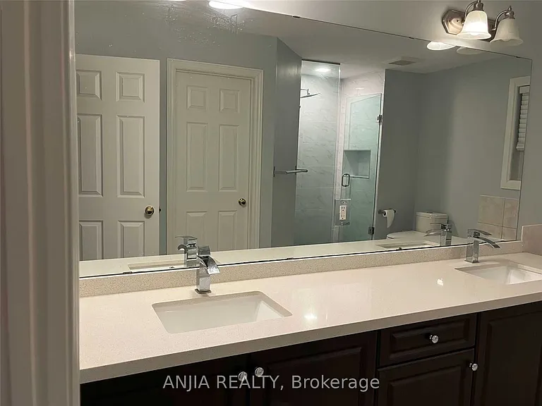 220 Hazelton Ave — Photo 11