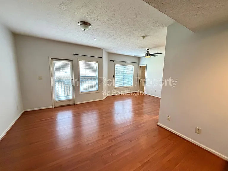 1250 Parkwood Cir SE #1313 — Photo 6