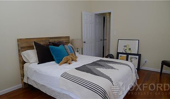 5th image of 4556 42nd St APT 2C