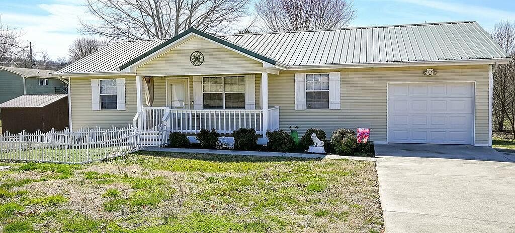 778 Crab Apple Ln SE, Cleveland, TN 37323 | Zillow