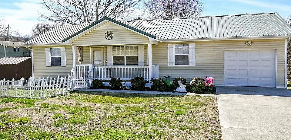 778 Crab Apple Ln SE, Cleveland, TN 37323 | Zillow