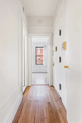 Rented by Jonathan Wachtel, LREB | media 6